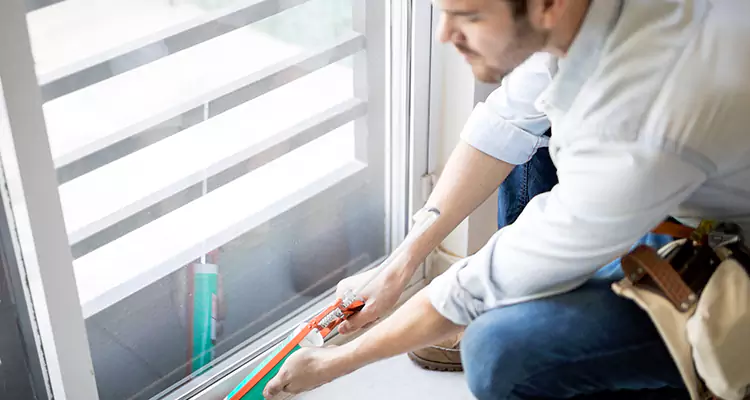 We fix All type of Sliding Door in Valrico, FL