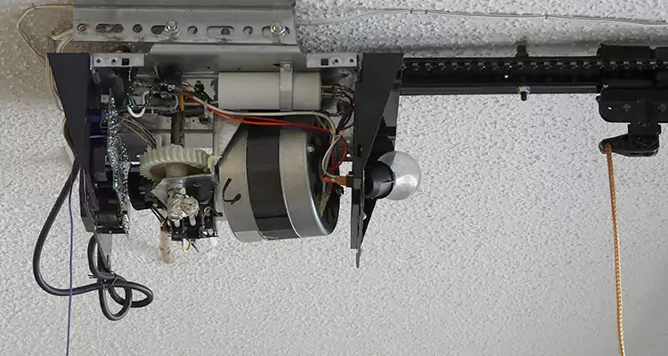 Garage Door Motor Replacement in Valrico, FL