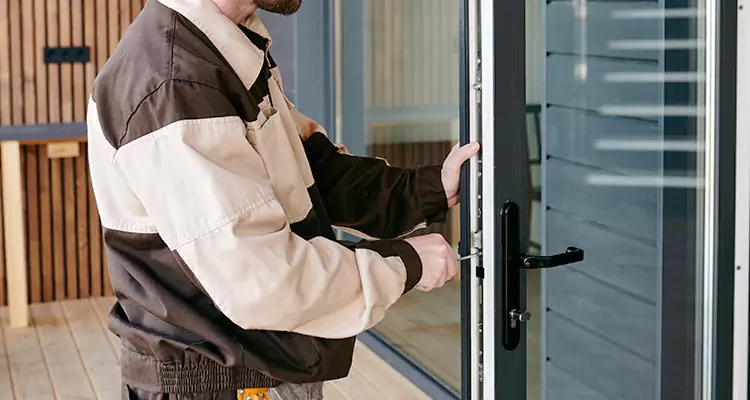 Fix Patio Screen Door Rollers in Valrico, FL